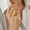 Hand-hammered scalloped ring in 18k gold, Neolithic collection - Image 2