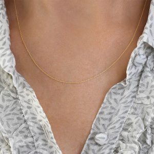 Alternative view of Chain in 18k gold, at 42cm