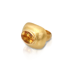 Neolithic hand-hammered pebble ring with faceted citrine, in 18k gold