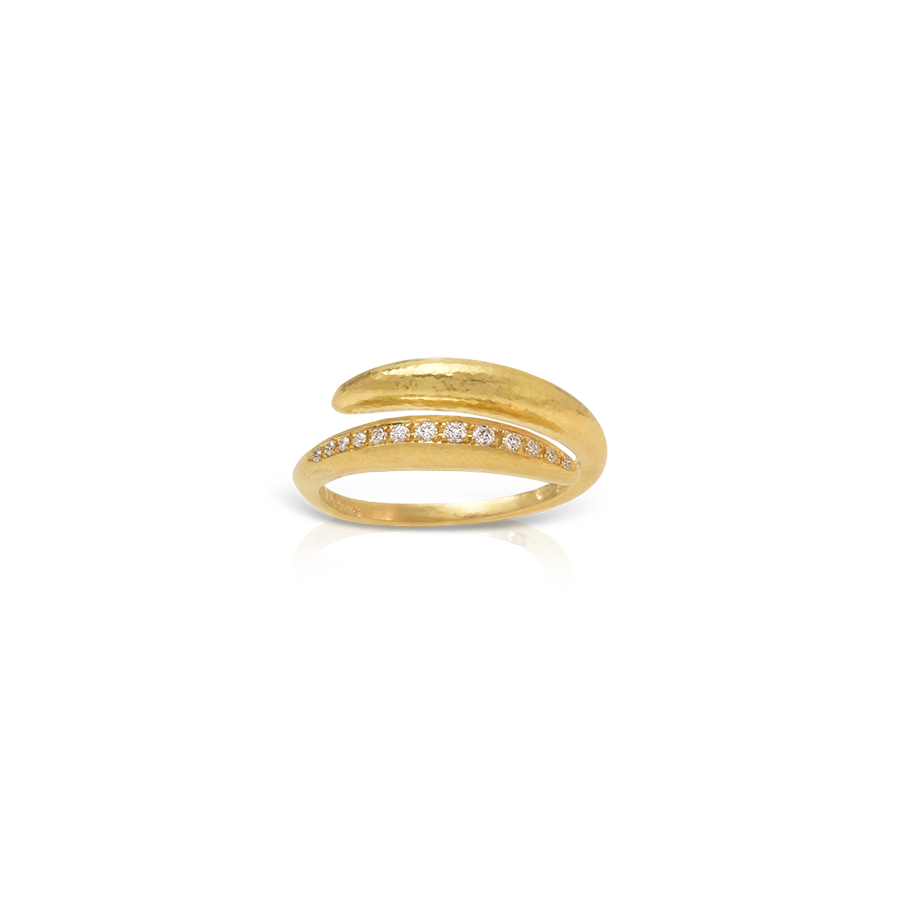 Neolithic hand-hammered double ring in 18k gold and diamonds 0,26ct